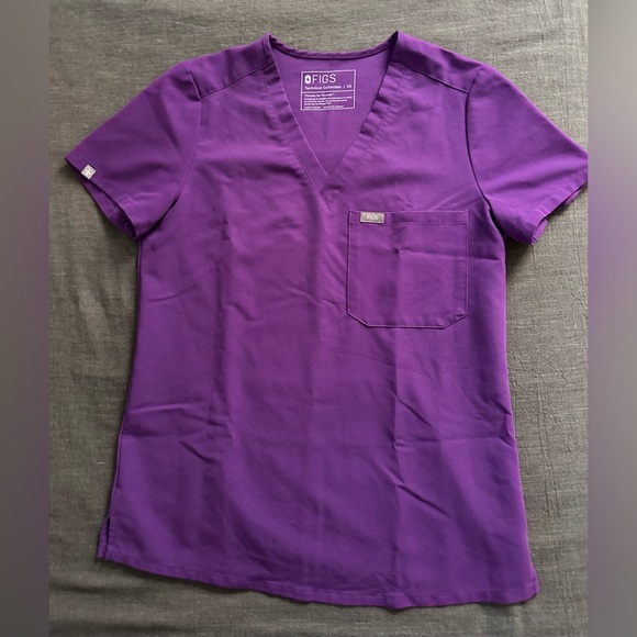 Figs Other - Womens Figs Catarina one pocket scrub top XS purple Limited edition